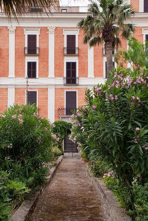 Guarinelli 88 Bed and Breakfast Gaeta Exterior foto