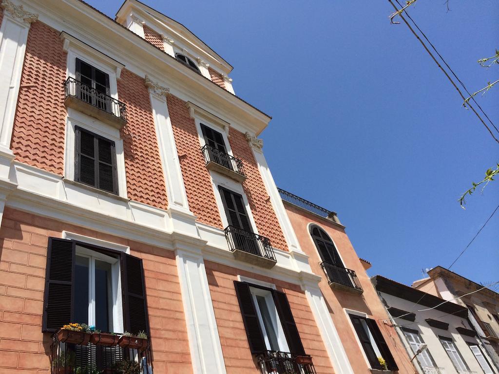 Guarinelli 88 Bed and Breakfast Gaeta Habitación foto
